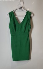 Forever 21 Womens Green Sleeveless V-Neck Bodycon Dress Size Small