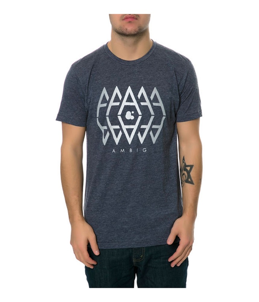 Мужская футболка AMBIG с красными буквами синяя Маленькая 4290₽