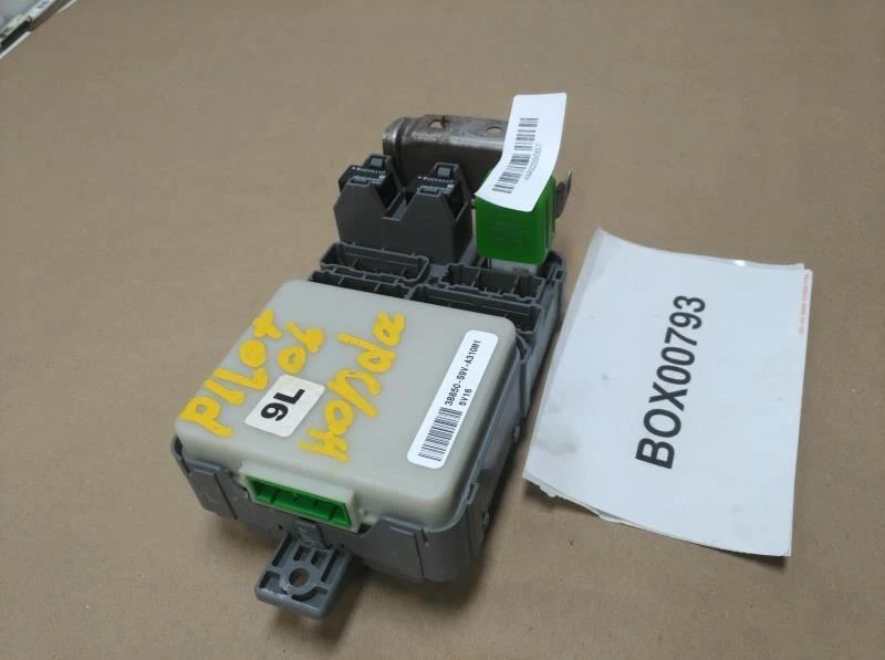 Honda Pilot Multiplex 2006 módulo de relé OEM+ Foto 3 de 4