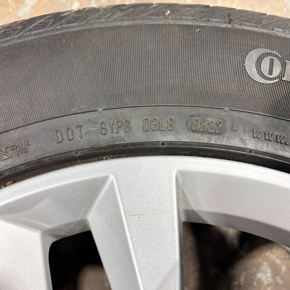 2018 AUDI Q7 WHEEL RIM TIRE E-8.5Jx19H2 ET28 255/55 R19 2018 AUDI Q7 WHEEL RIM TIRE E-8.5Jx19H2 ET28 255/55 R19