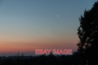 PHOTO  WANING MOON IN THE MORNING OVER ENFIELD TAKEN JUST BEFORE SUNRISE.  VENUS
