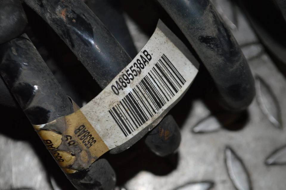 CHRYSLER 300C LX 3.0 CRD 2007 RHD Rear Right Coil Spring 04895538ab 12233381 - Image 2 of 2