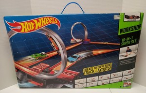 hot wheels super set 10 in 1