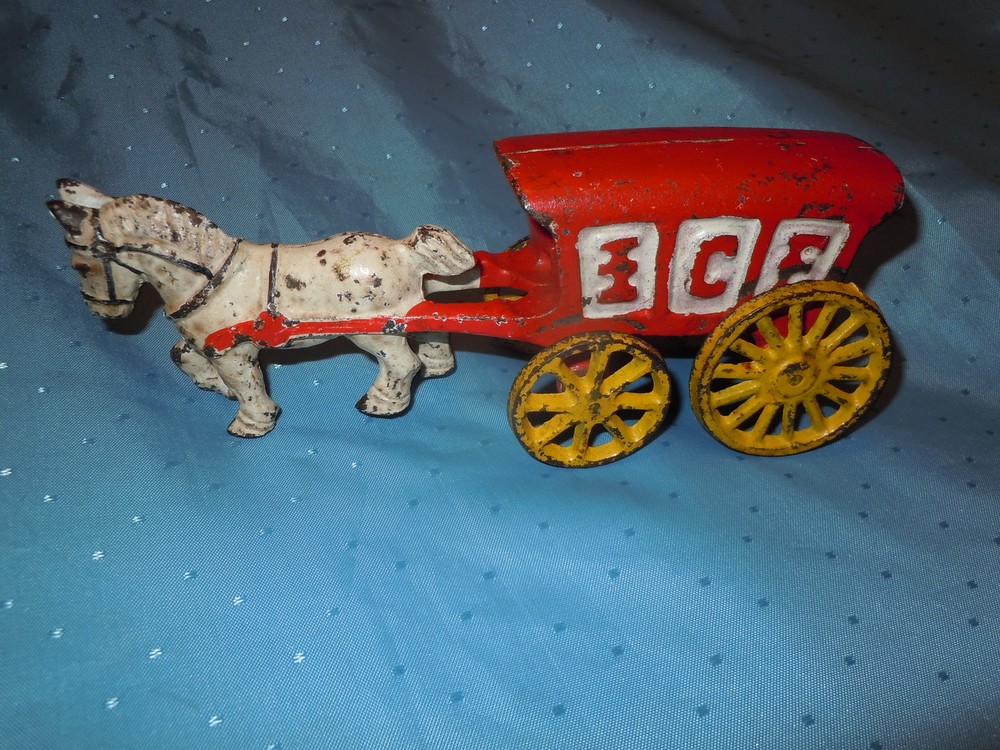 ANTIQUE HEAVY CAST IRON TOY HORSE & ICE WAGON CART STAGE COACH HUBLEY VINTAGE