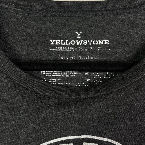 Camiseta Yellowstone Dutton Ranch Para Hombre Extra Grande Negra Logo - Imagen 3 de 14