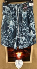 NWT Psycho Tuna men  s M blue  Flying Fish  swim trunks 4-way stretch drawstring