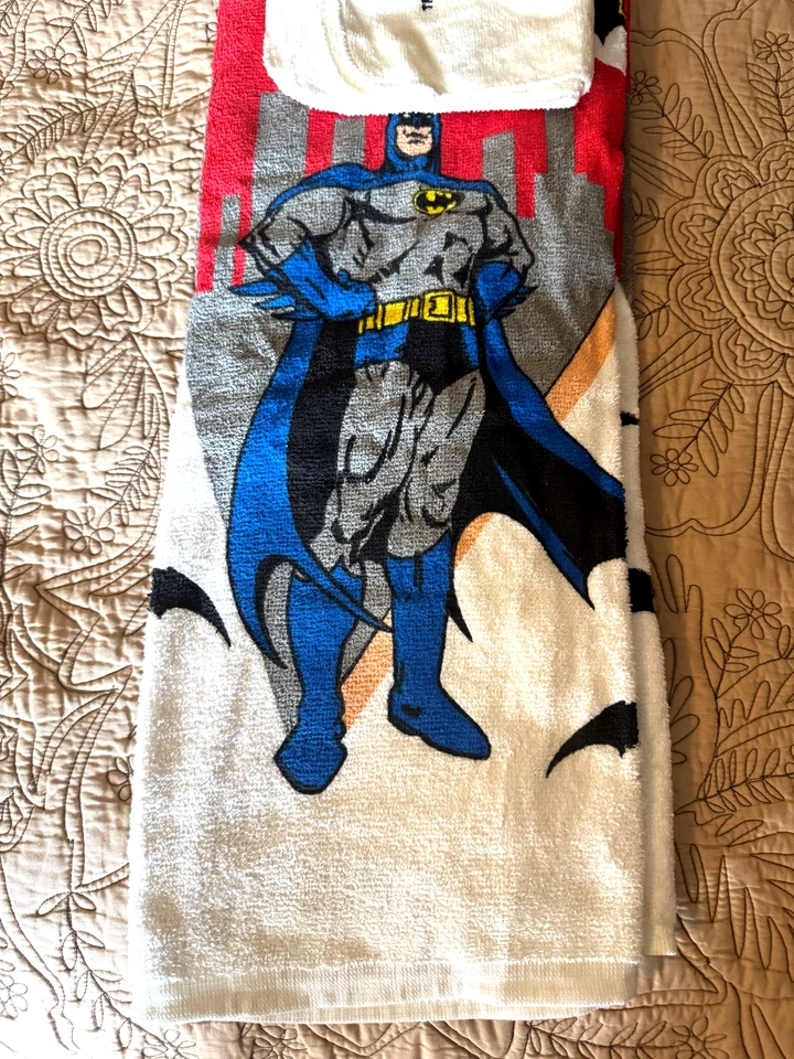Batman Bath Towel (24 x 44) and Washcloth (12 x 12) Set - Vintage (1989) - NEW - Image 2 of 4