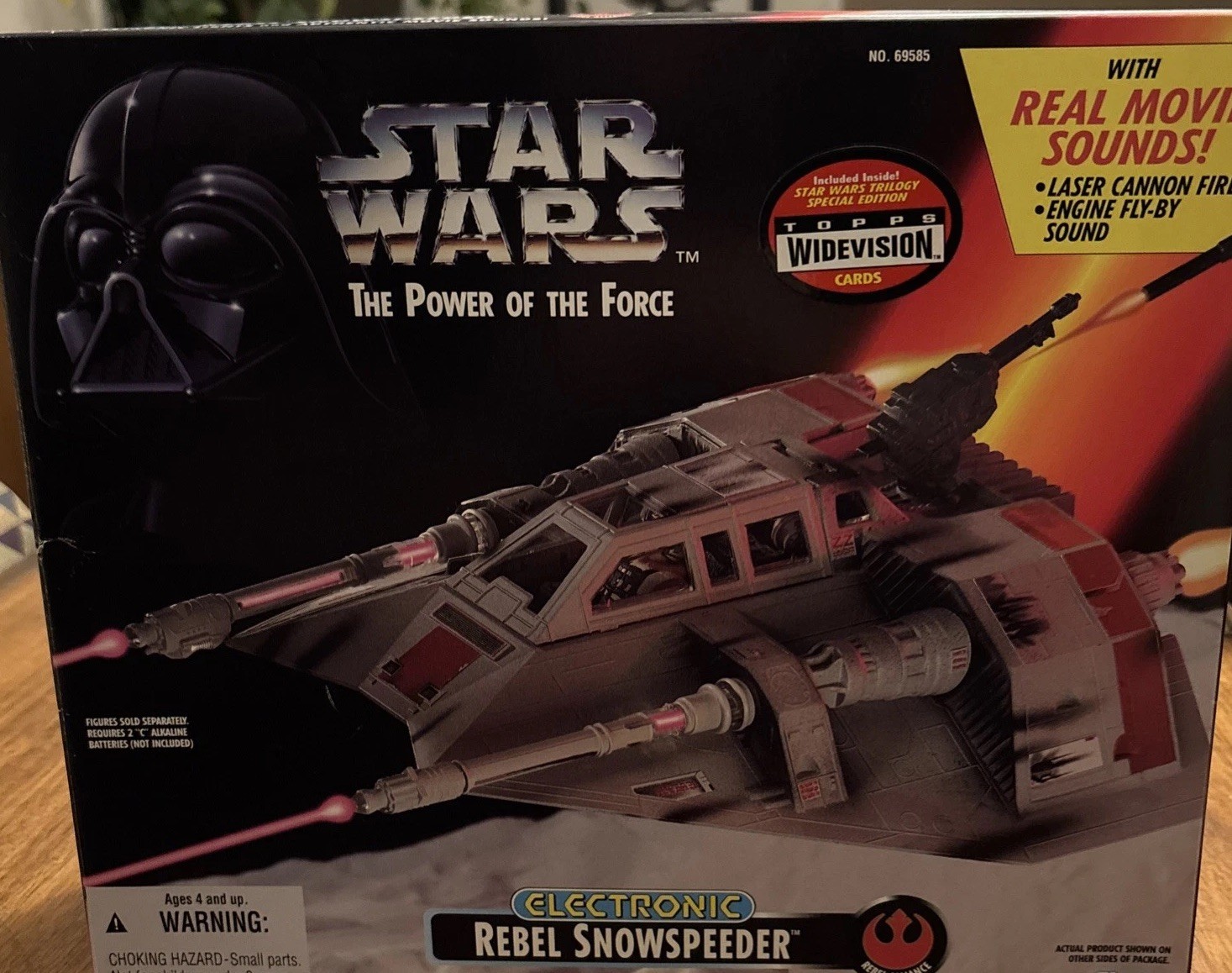 Kenner Star Wars Power of the Force 2 Electronic Rebel Snowspeeder Vehicle W/box