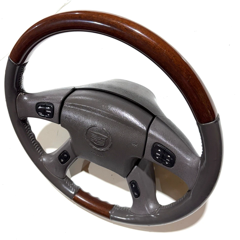 2003-2007 Cadillac Escalade (GMC Yukon) steering wheel w/cruise control OEM - image 3 of 4