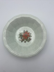 Christmas Serving Bowl Poinsettia Holly Berrys  8 1/8