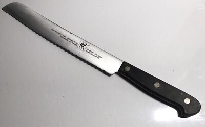J.A.Henckels Zwillingswerk AG Solingen  Germany 31645-200 Serrated Bread Knife