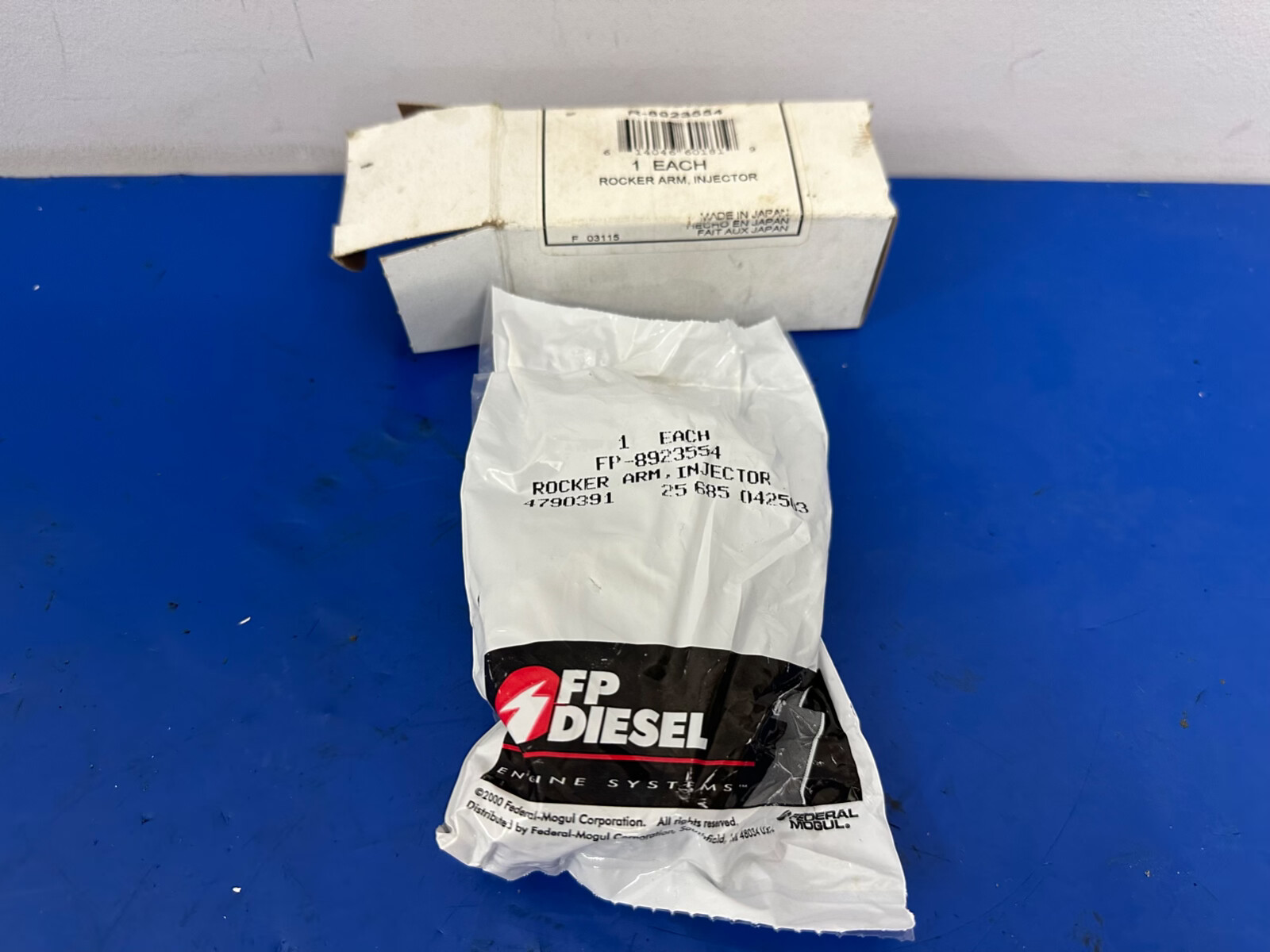 Genuine Detroit Diesel Injector Rocker Arm 8923554 MTU for sale  