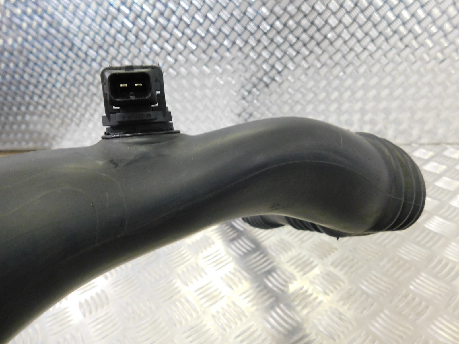 7797481 Bmw 1 Series E81 E87 Diesel N47 Charge Intake Air Line Pipe Hose Turbo eBay