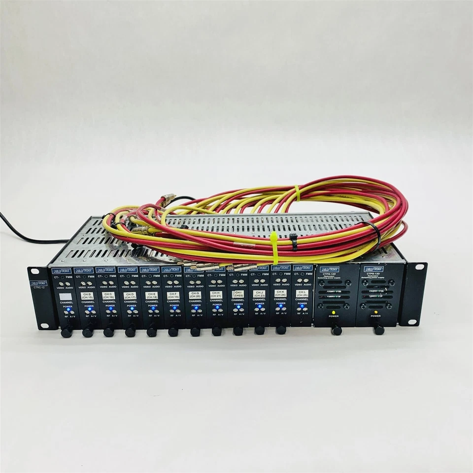 Chasis de rack Cabletronix CTRC-12 con CTPS-12D PSU 12*CT-FMM micromodulador fijo Foto 2 de 4