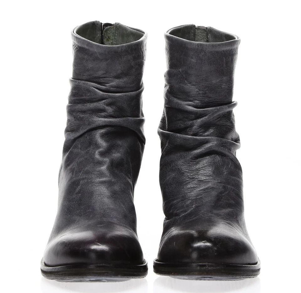 Botines Kelsi Dagger Brooklyn para mujer con tacón de cuero negro desteñido talla 35,5 Foto 3 de 4