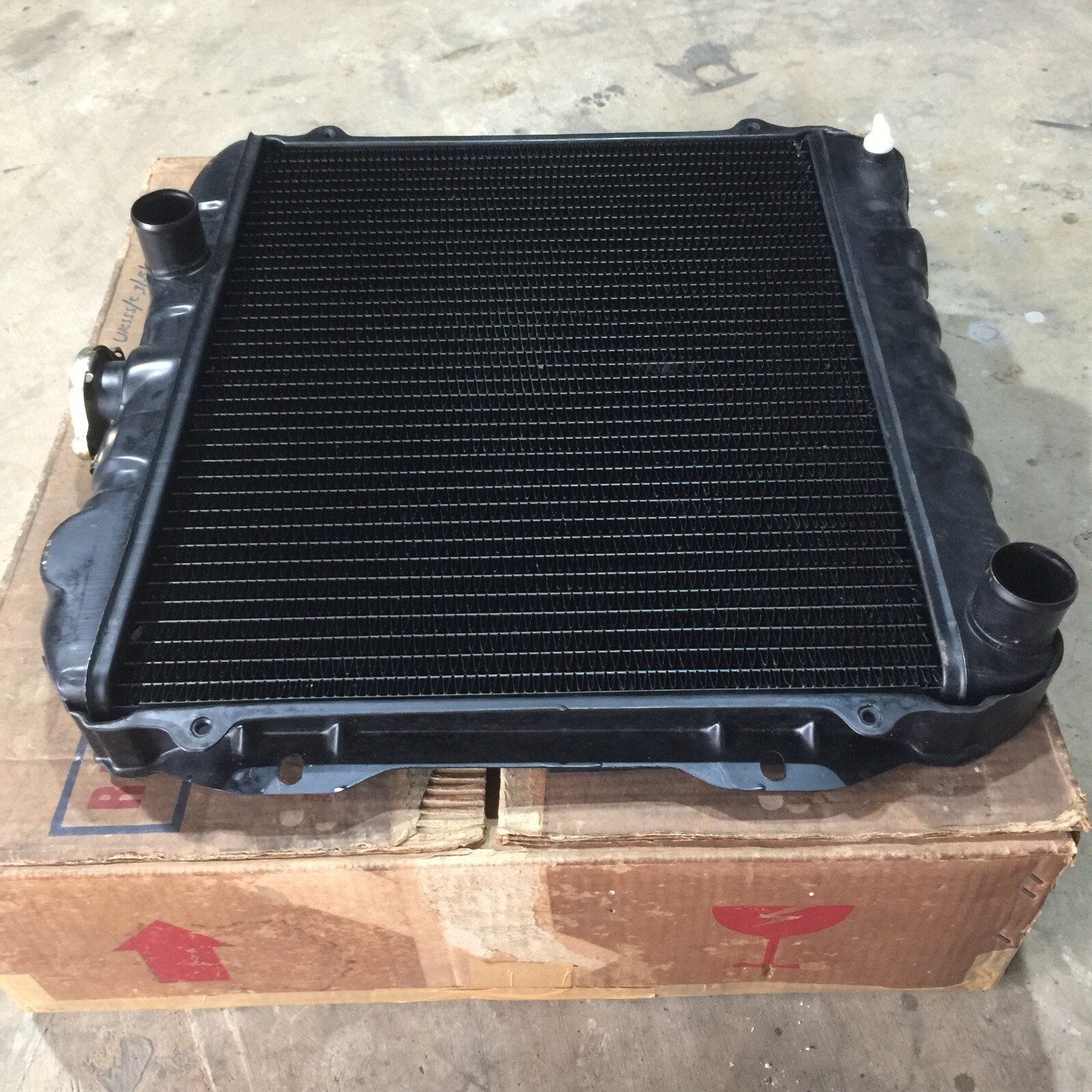 Radiator Assy ADR For Toyota Corolla KE20 KE25 KE26 NOS 16400-24010 OEM ...