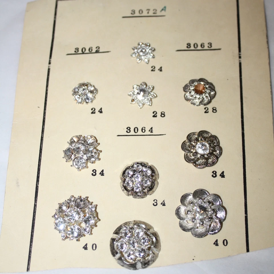 Antique/Vintage Clear Rhinestone Crystal Shank Buttons Varied Sizes 24-40mm - Image 4 of 4