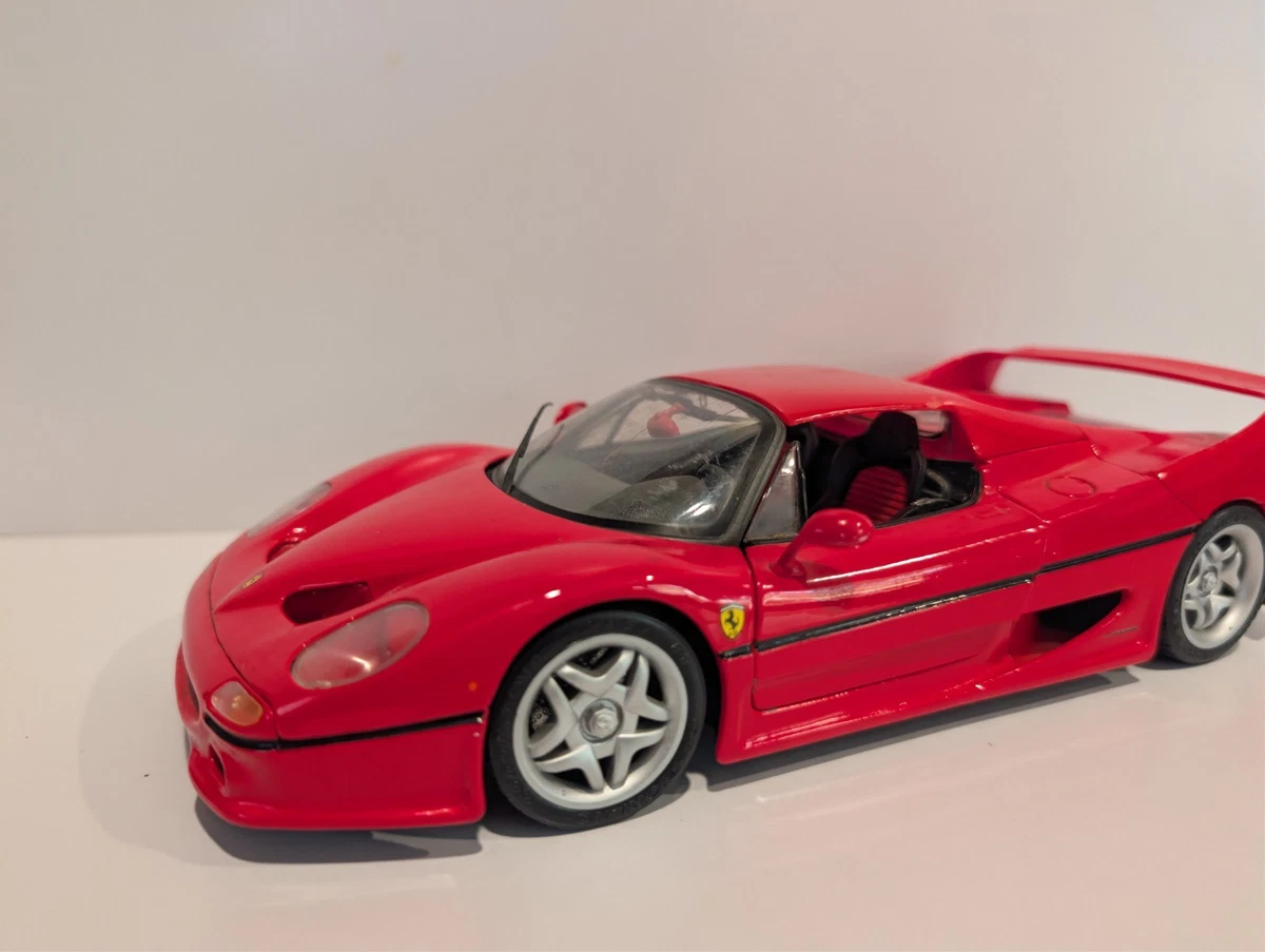 Maisto Ferrari F50 1:18 Scale Red Diecast Model Car Opening Doors Hood Engine