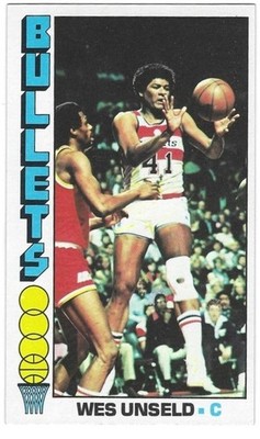1976-77 TOPPS WES UNSELD CARD (BULLETS) #5