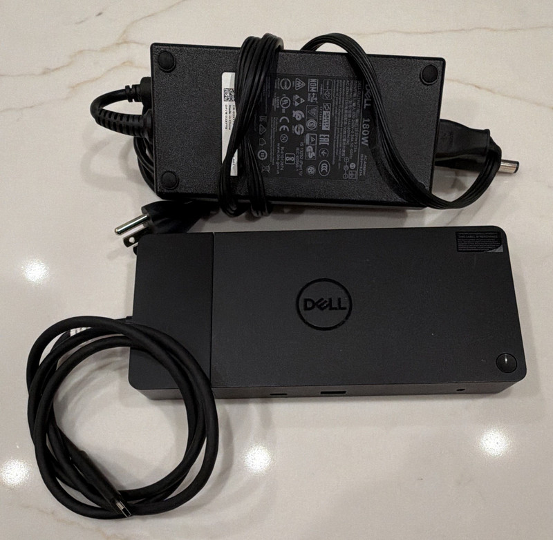 Dell WD19 Docking Station w/ 180W AC Adapter HA180PM180 USB-C HDMI DP