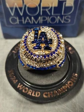 Official 2024 DODGERS WORLD SERIES REPLICA RING (Random Team Members)