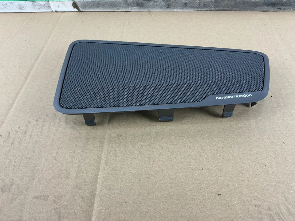 BMW 740i F01 2009-2015 cubierta trasera izquierda altavoz rejilla/cubierta (Harman Kardon) fabricante de equipos originales Foto 2 de 4