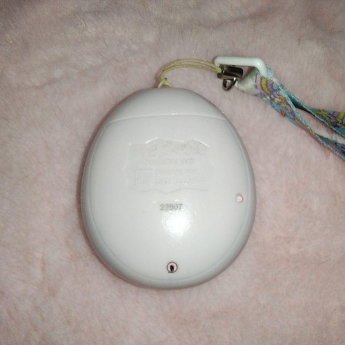 Tamagotchi Pink - Bild 2 von 2