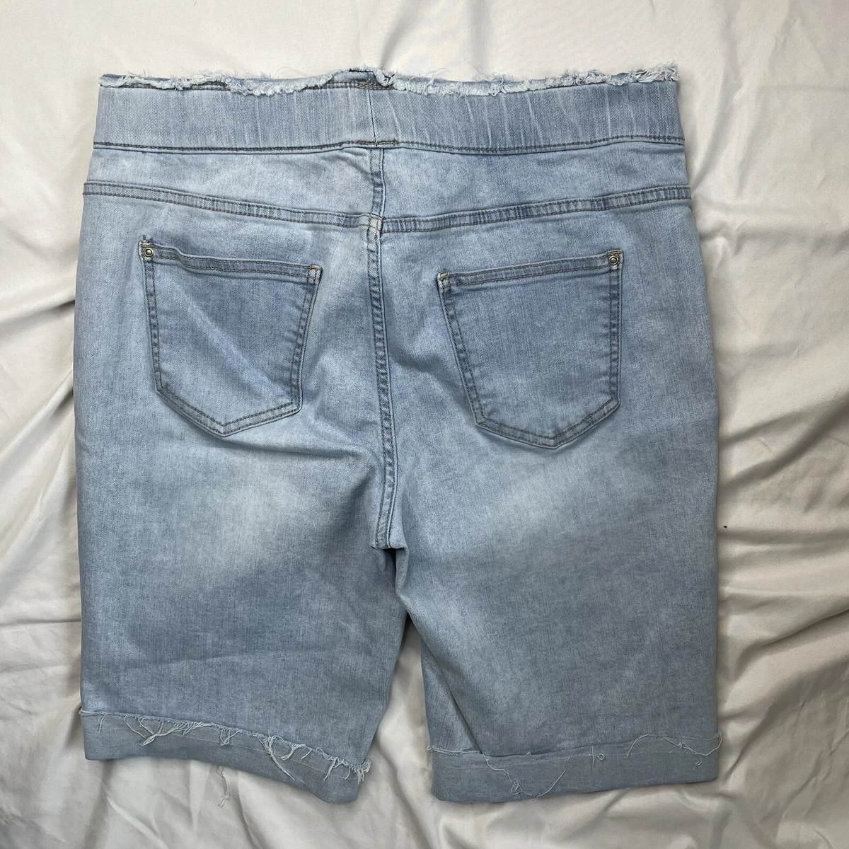 Bermuda jegging shorts sales