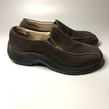 LL Bean Womens Brown Suede Loafers Shoes Size 8 M Slip On Round Toe Casual