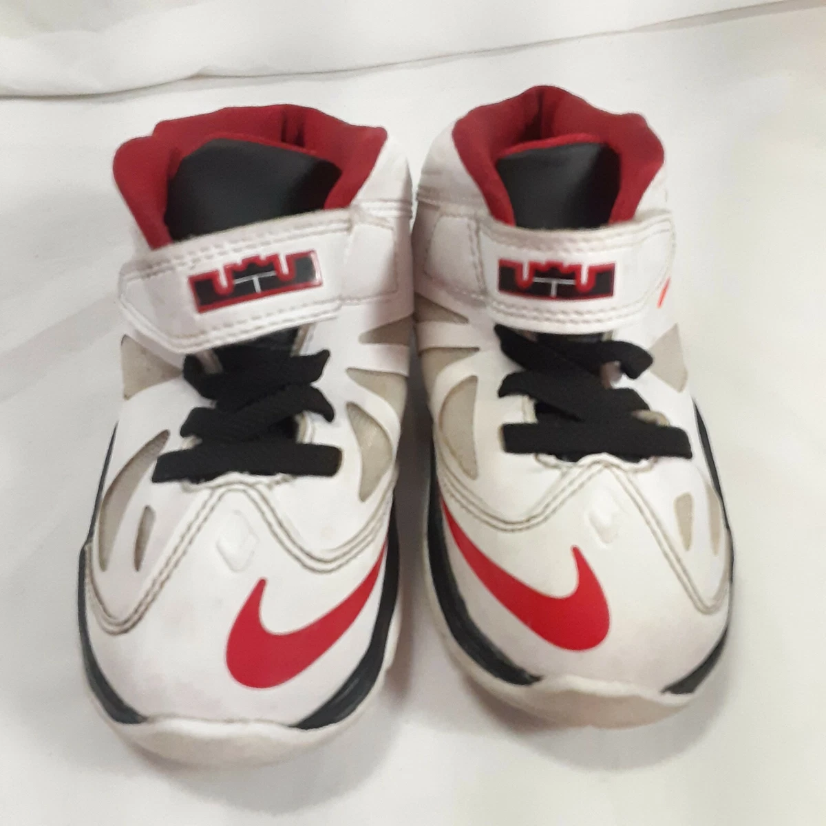 Nike lebron james baby hot sale