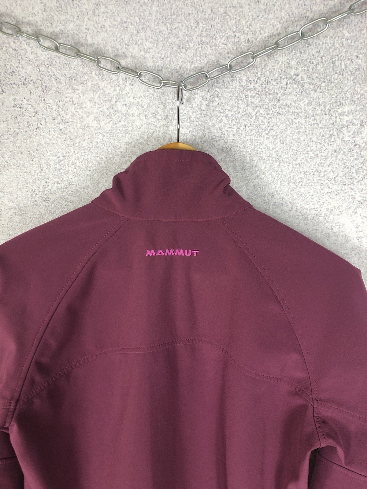 Woman’s Mammut Softshell Jacket Softech Outdoor S… - image 6