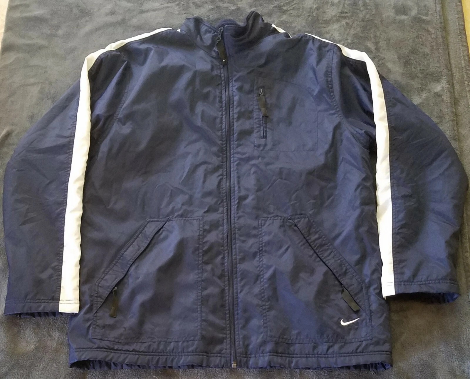 Nike Men's Fleece Lined Navy Blue Jacket Size Large Nylon/Polyester Mix