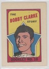 1971-72 O-Pee-Chee Booklet English Bobby Clarke #10 HOF 8tn