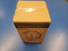 Pampered Chef Quick Stir Pitcher 2 Quart  ~ VHTF NIB