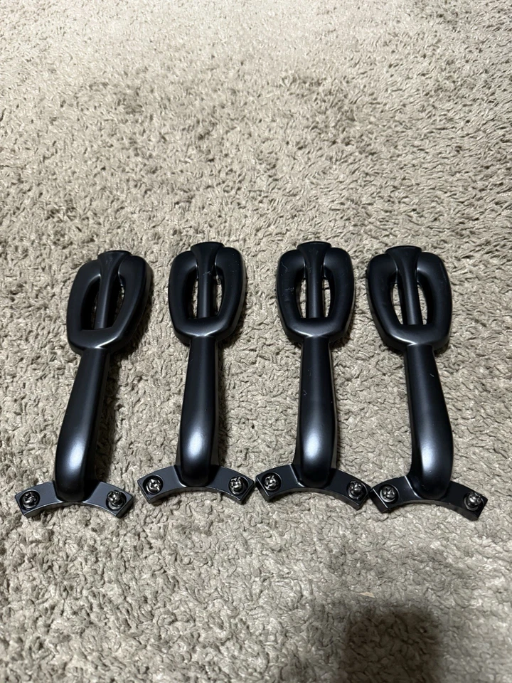 4X Blade Brackest for Hampton Bay Glendale III 52 in "1007887287" - Image 2 of 4