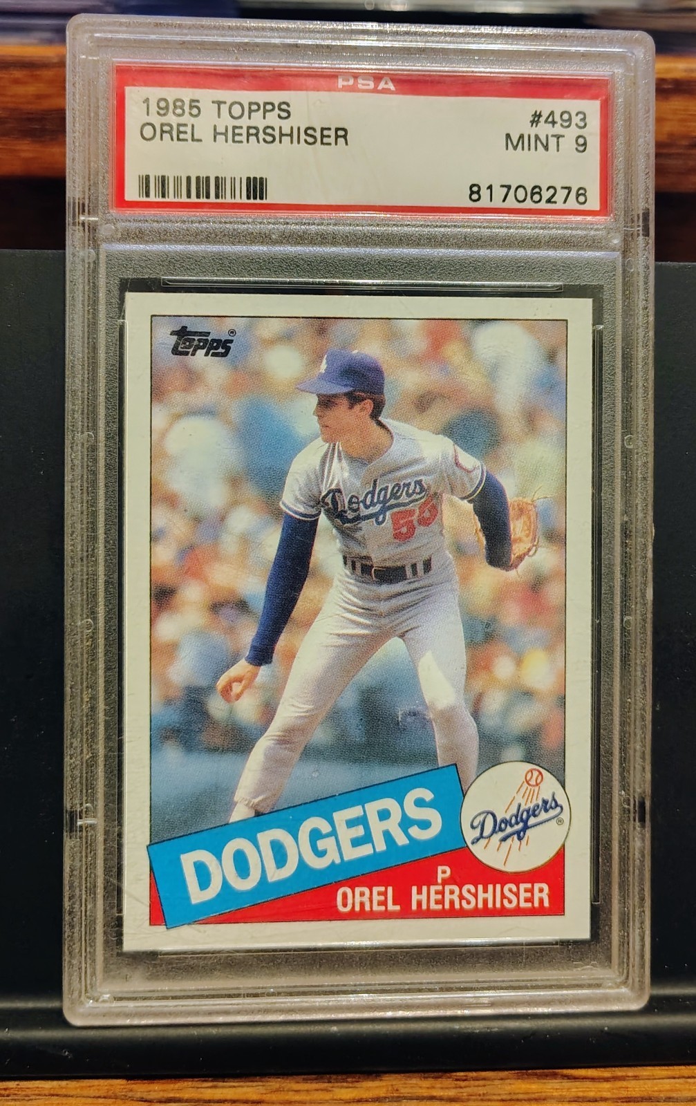 1985 Topps #493 Orel Hershisher Los Angeles Dodgers PSA 9 MINT
