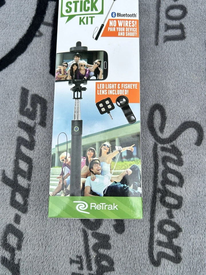 Bluetooth The Original Selfie Stick Brand New Seaied A9S - Image 2 of 4