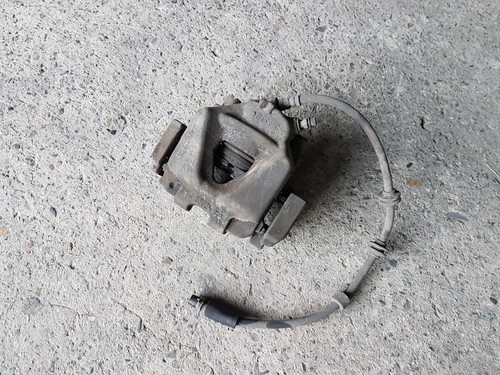 BMW X1 E84 3er E90 E91 LCI Bremssattel mit Träger vorne rechts 57/24 6778146