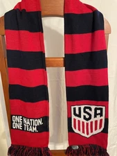 USA Soccer Ruffneck Scarf One Nation One Team Acrylic Red Navy Supporter