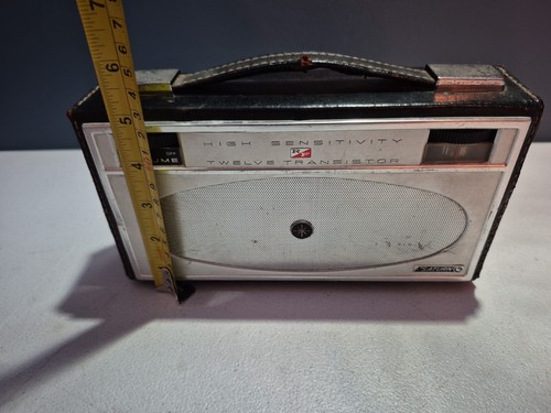 VTG Saturn R/F 12 Transistor High Sensitivity Portable Radio For Parts Or Repair - Picture 10 of 13