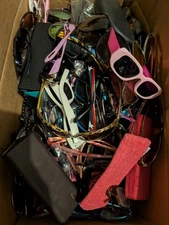 Wholesale Lot of 100 Used Mixed Ray-Ban, Polo, Styles, Brand Sunglasses Wearable