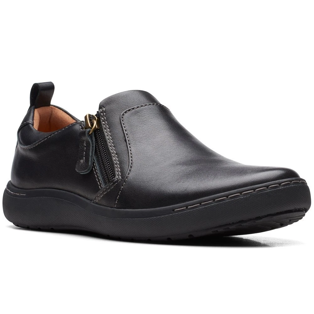 Clarks wide cheap fit loafers