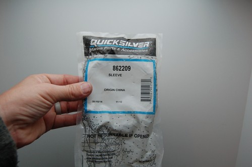 NEW GENUINE QUICKSILVER 862209 Bellows Sleeve OEM Bravo Sterndrive FACTORY - Foto 1 di 2