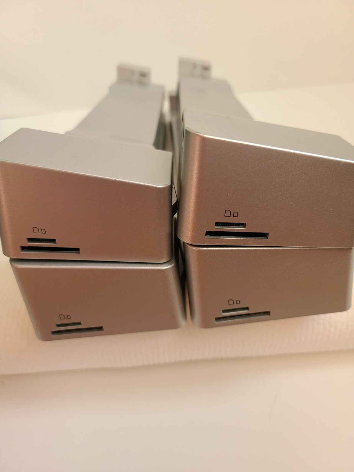 Lot of 4 LandingZone LZ5013T Docking Station for 13inch MacBook Pro