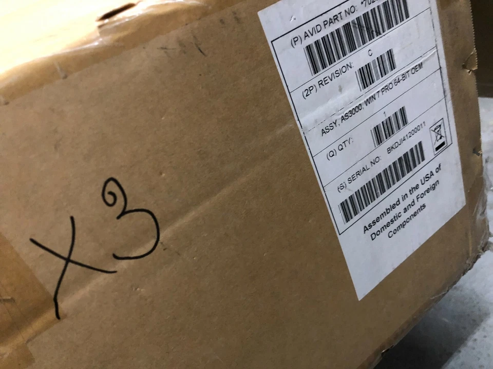 Avid 7020-30088-24 Rev.C Media Production Server 2x1TB 6GB 2x YH-8651B PS *NEW - Image 3 of 4