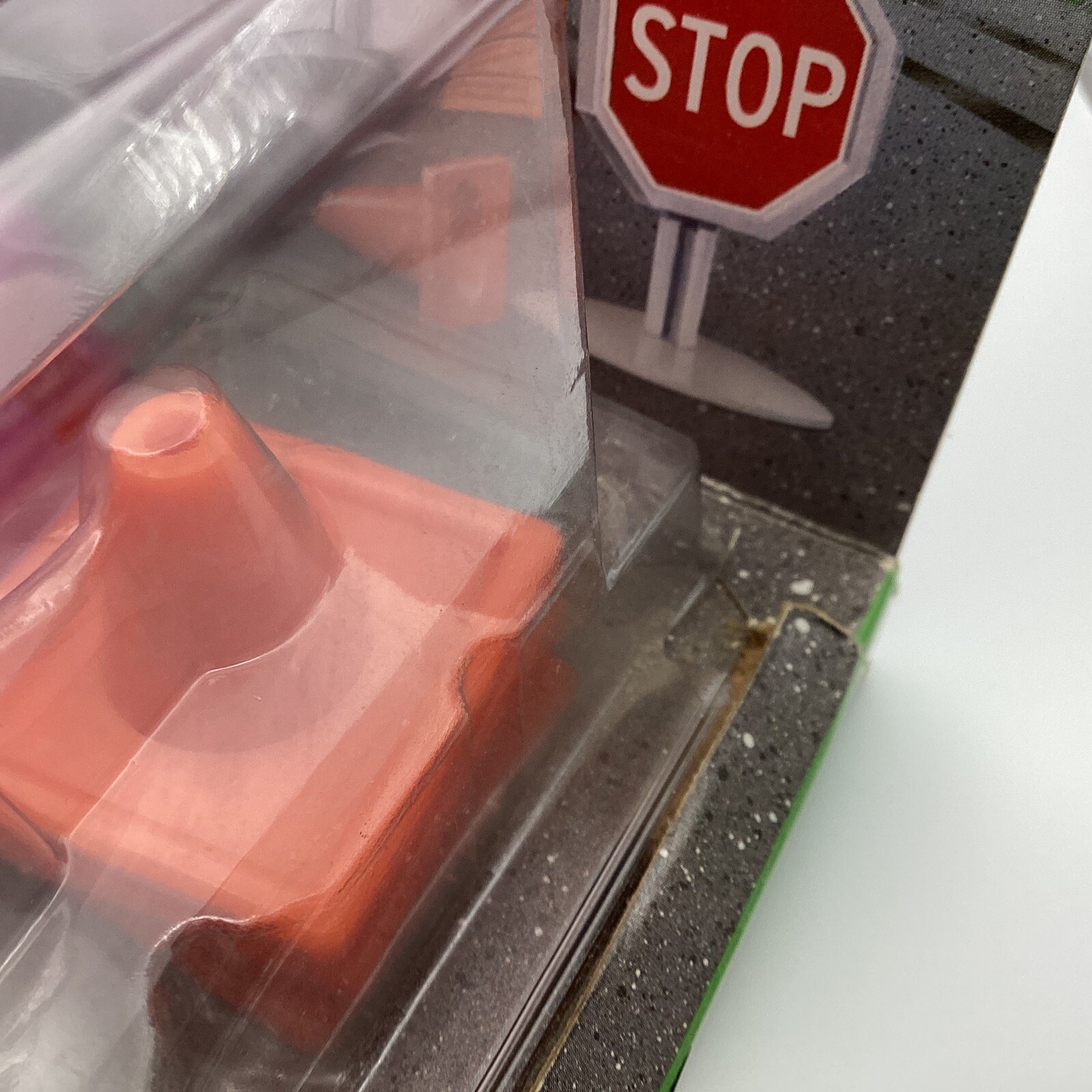 THE CHEVRON CARS Danni Driver 1998 Student Driver- Cones & Stop Sign  New in Box