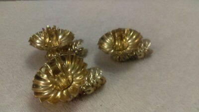 Christmas clip on candle holders gold color set of 3 pine cone clips MAX1137
