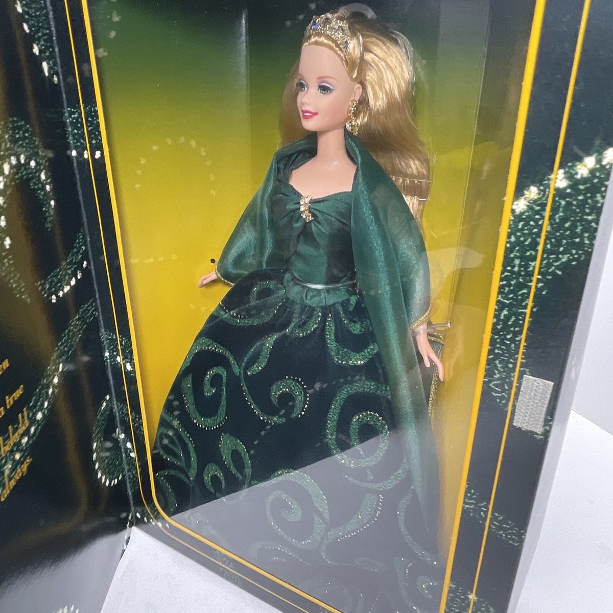 Emerald Enchantment Barbie バービー s-l400.jpg