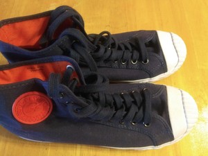 pf flyer tennis shoes