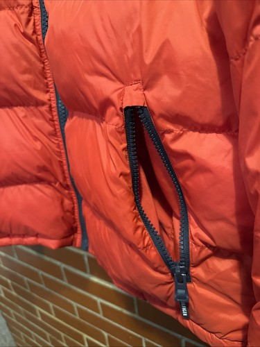 Tommy Hilfiger Size Small Men's Red Quilted Puffer Hooded Jacket 🔥 EUC - Picture 7 of 17